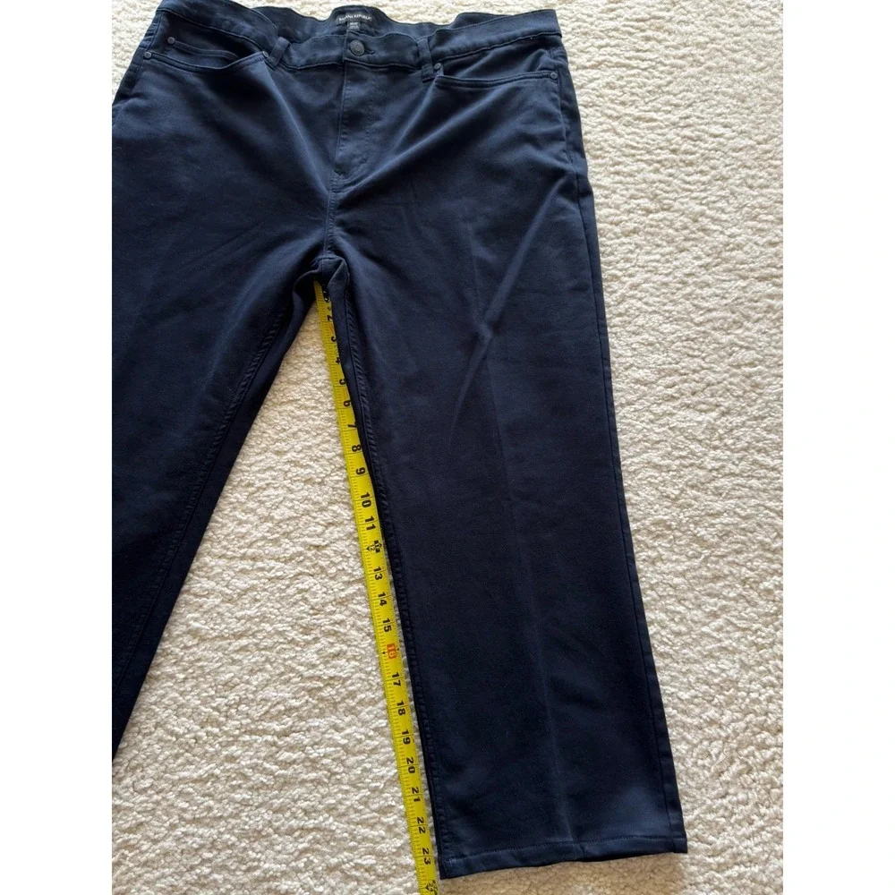 Banana Republic Soft Cotton Blend Casual Black Pants Men Size 40/30 Straight Leg